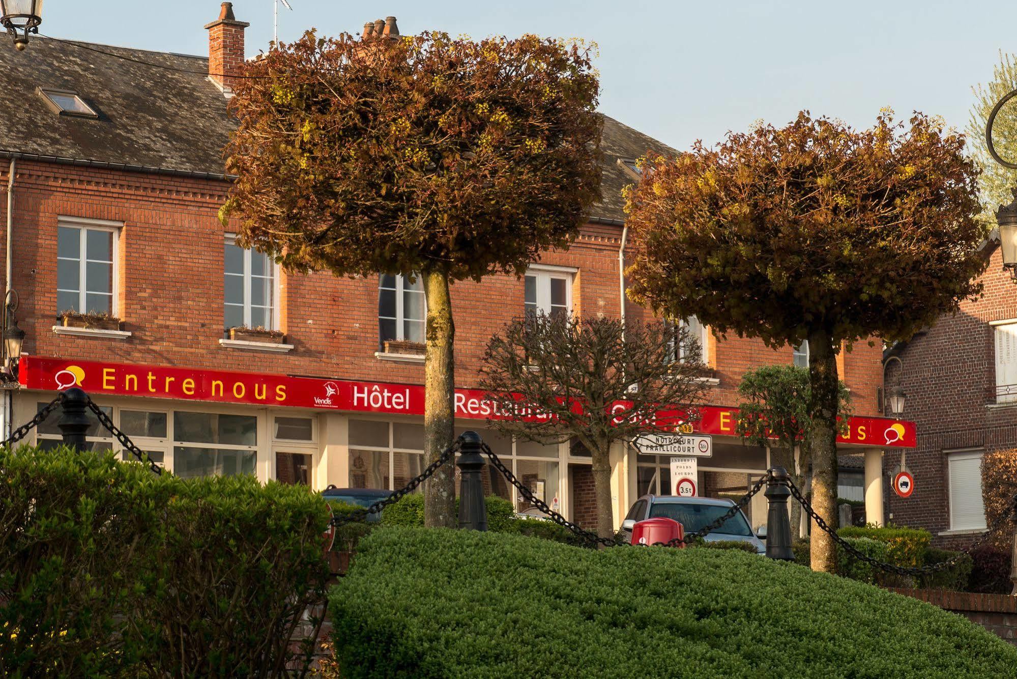 Entre Nous Hotel Rozoy-sur-Serre Exterior photo